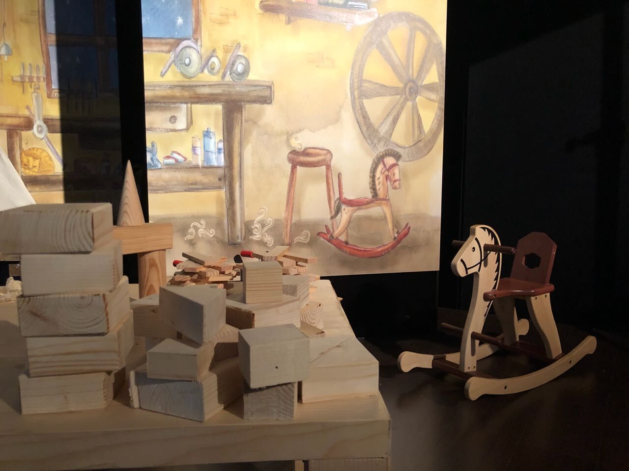 Neam-scenografia-e-giocattoli-di-legno